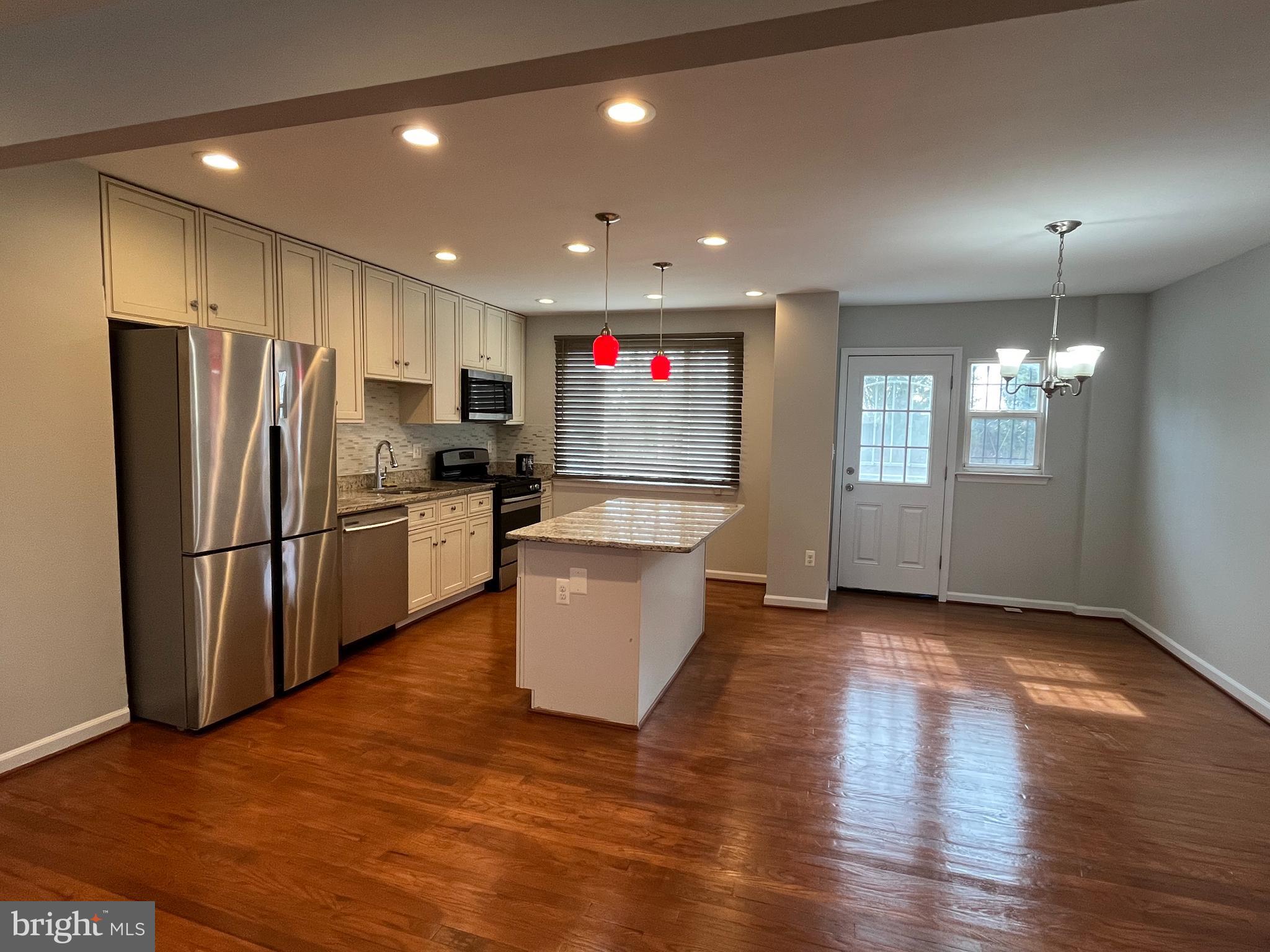 UPLANDS - Residential