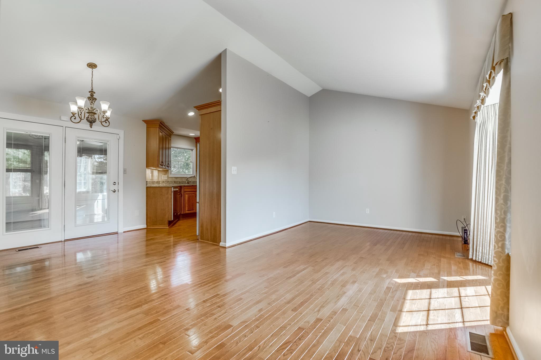 KINGSTREAM - Residential Lease