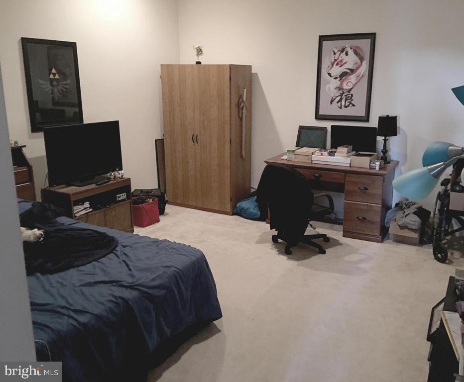 CLOCK TOWERS - Residential