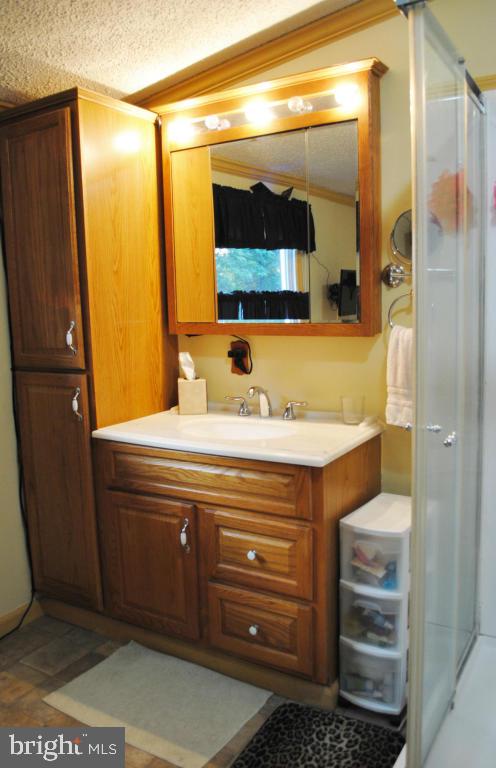 CRESTWOOD ESTATES - Residential