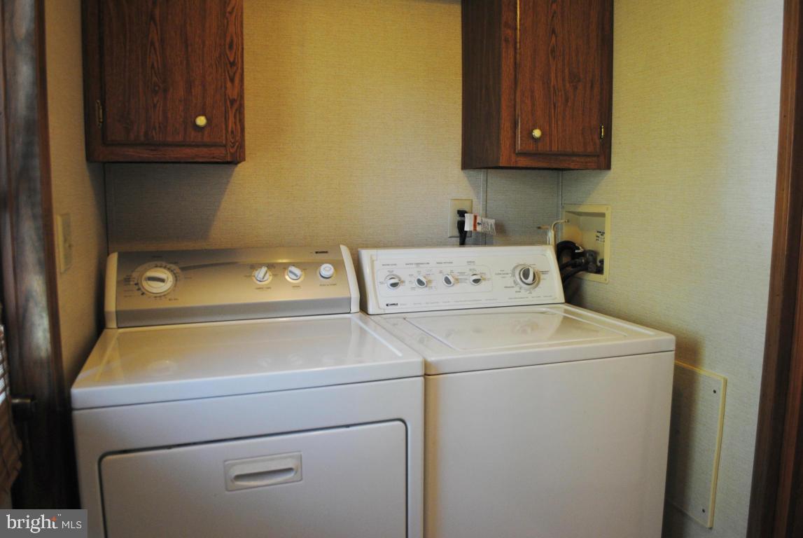 CRESTWOOD ESTATES - Residential