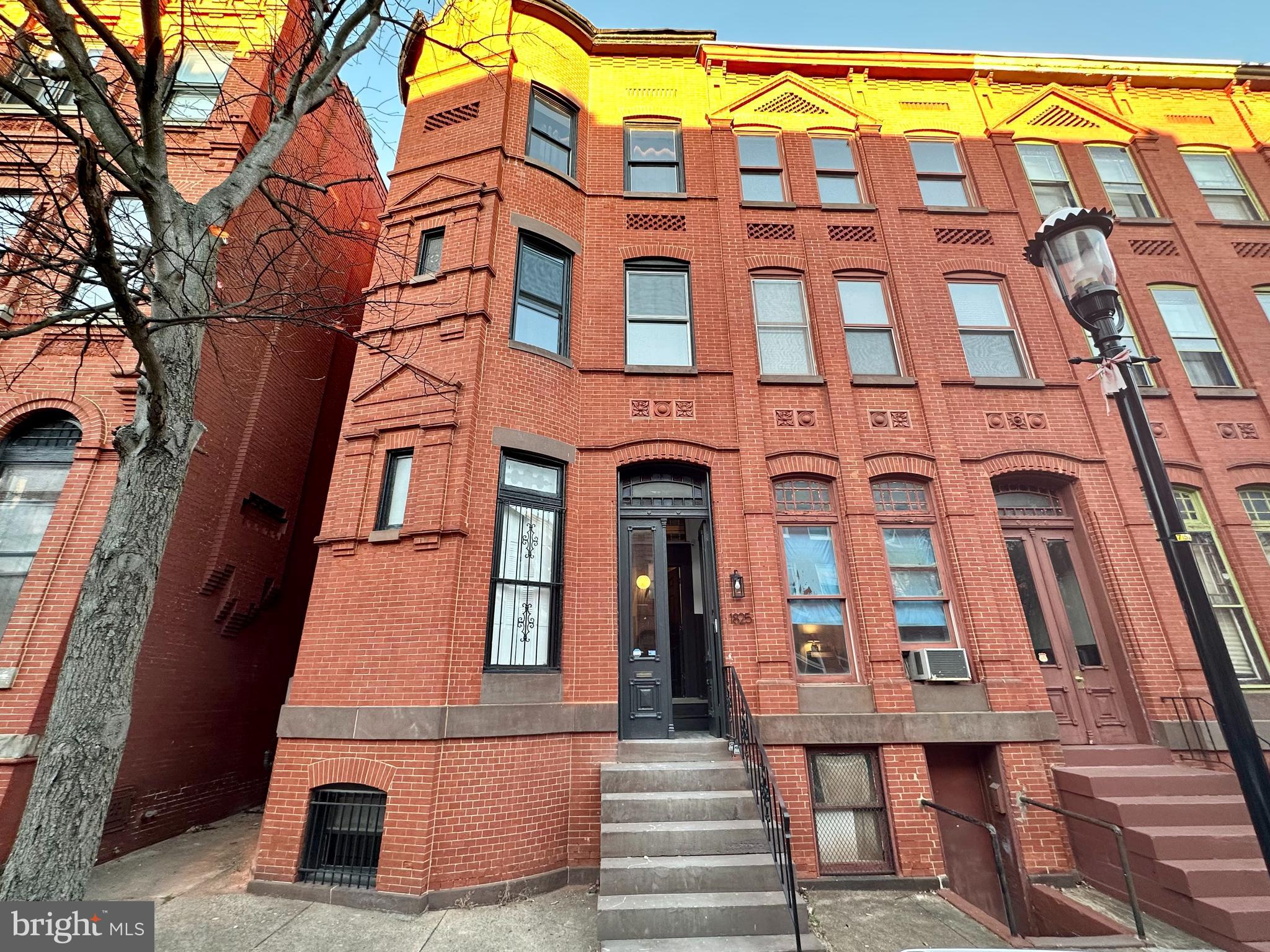 Step into this rare, fully leased, lead free, three-unit property in sought-after Madison Park—perfectly positioned for both immediate cash flow and long-term upside. With legal zoning, separate metering, and in-unit laundry for each unit, this building checks every box for the savvy investor or future owner-occupant.
Unit #1: A spacious 2-bedroom, 2-bath residence paired with exclusive use of the 2-car garage. Currently generating $2,000/month in rent.
Unit #2: A stylish studio apartment, rented at $1,650/month to traveling professionals on medium-term leases, providing steady, reliable income.
Unit #3: A bright and airy 3-bedroom, 1-bath unit bringing in $1,850/month, with the potential to command $2,550+ per month when rented by the room.
Additional unfinished space in the basement available to expand units or add another! Whether you’re looking to expand your portfolio or live in one unit while tenants help pay your mortgage, the flexibility here is unmatched. The property’s prime Madison Park location, strong rental history, and built-in upside make it a truly exceptional find.
Opportunities like this are rare—schedule your showing today and secure your piece of Madison Park’s future!