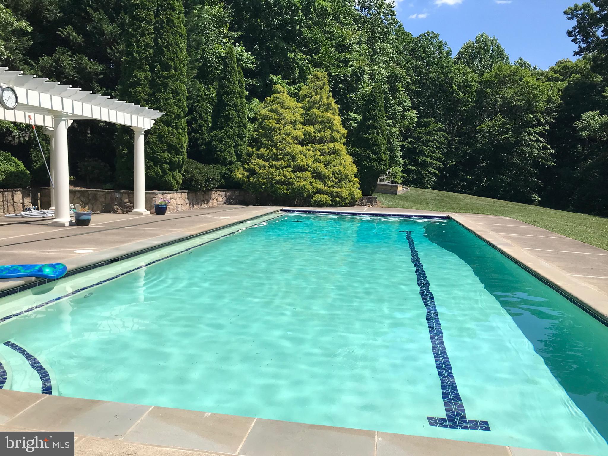 RESERVE AT HUNTERS RIDGE - Residential