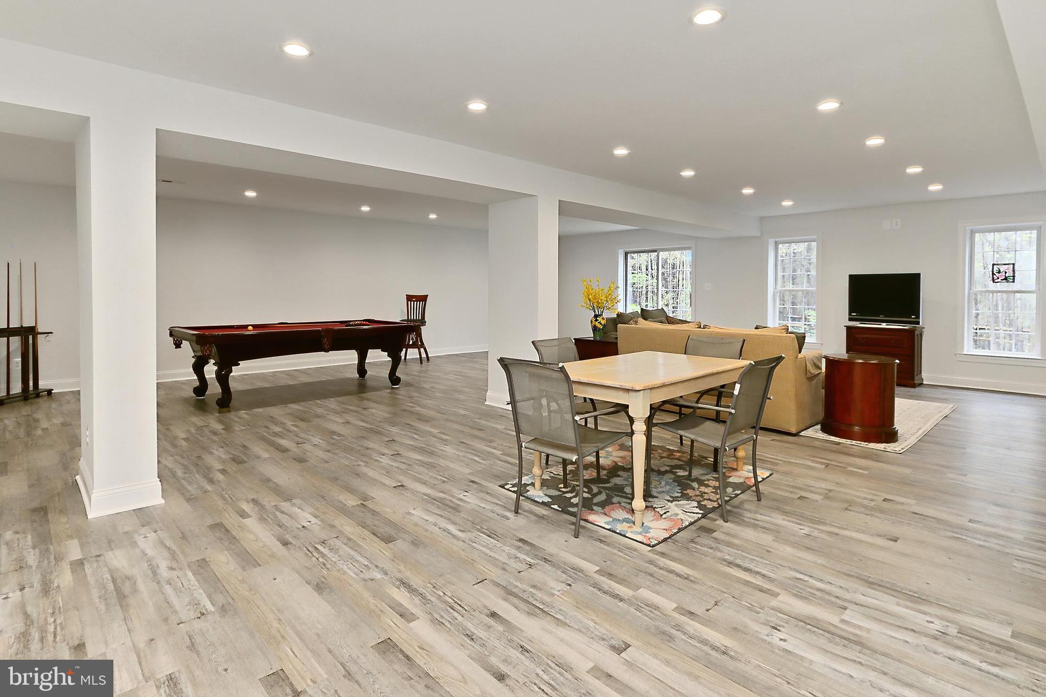 RESERVE AT HUNTERS RIDGE - Residential