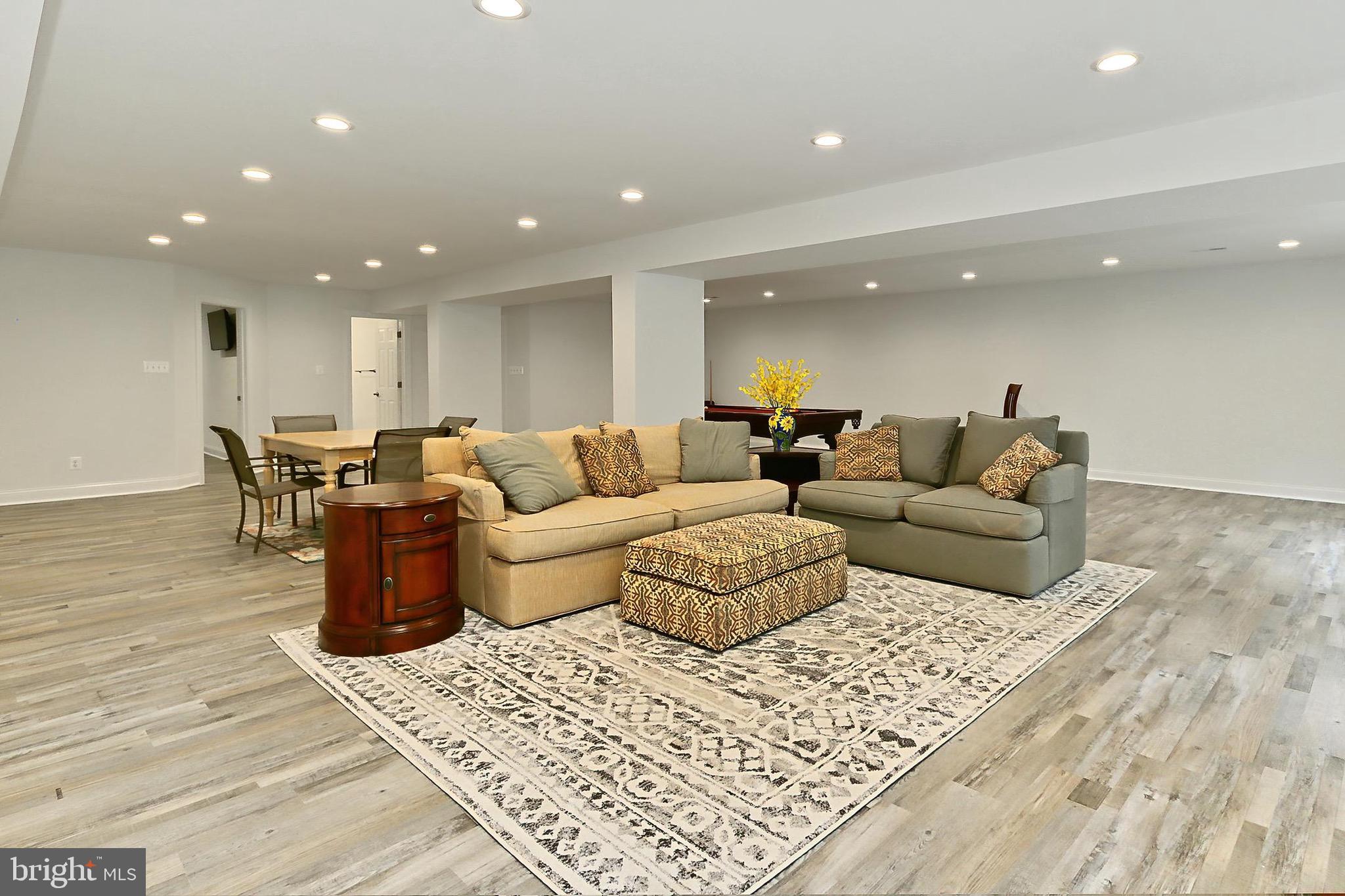 RESERVE AT HUNTERS RIDGE - Residential