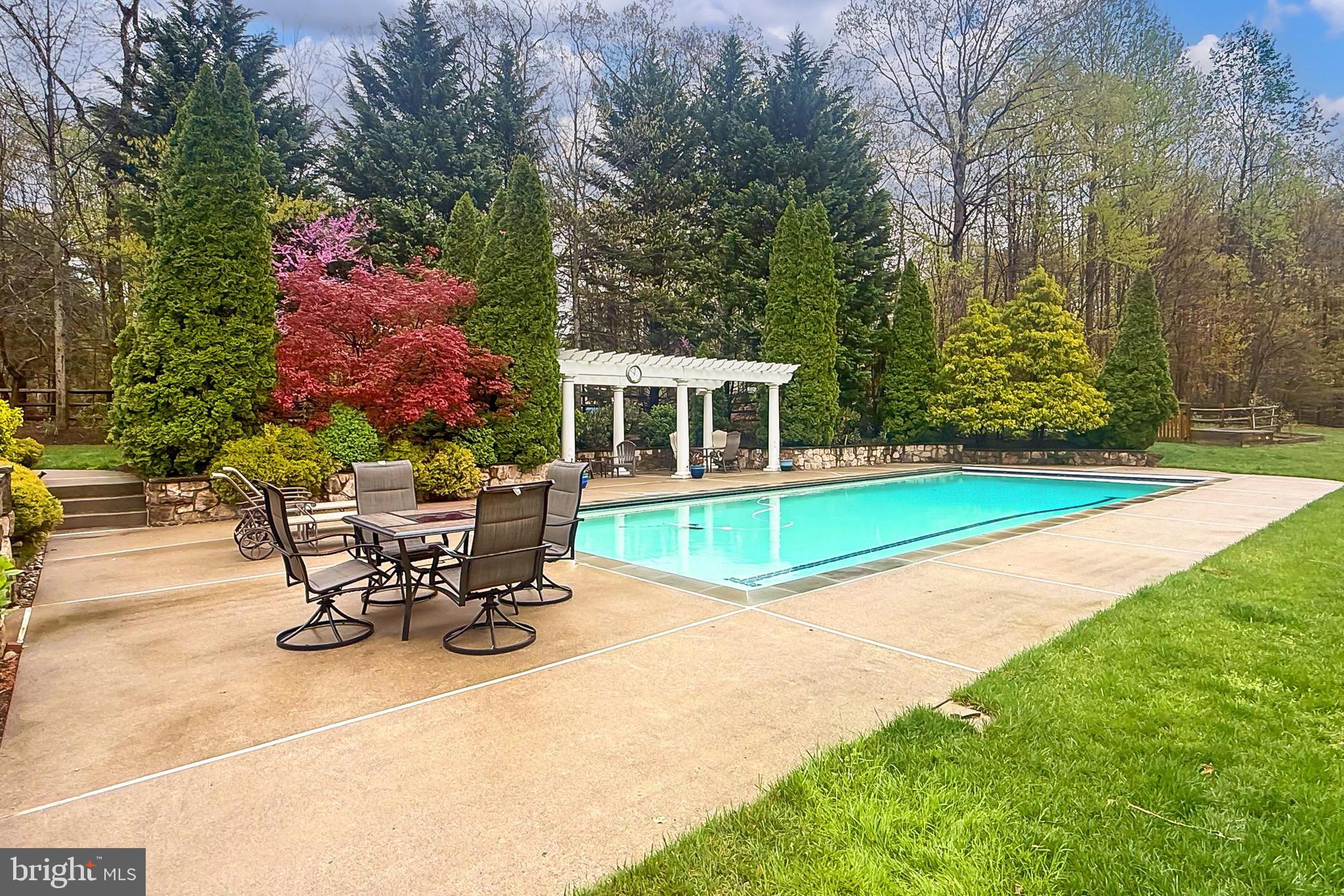 RESERVE AT HUNTERS RIDGE - Residential