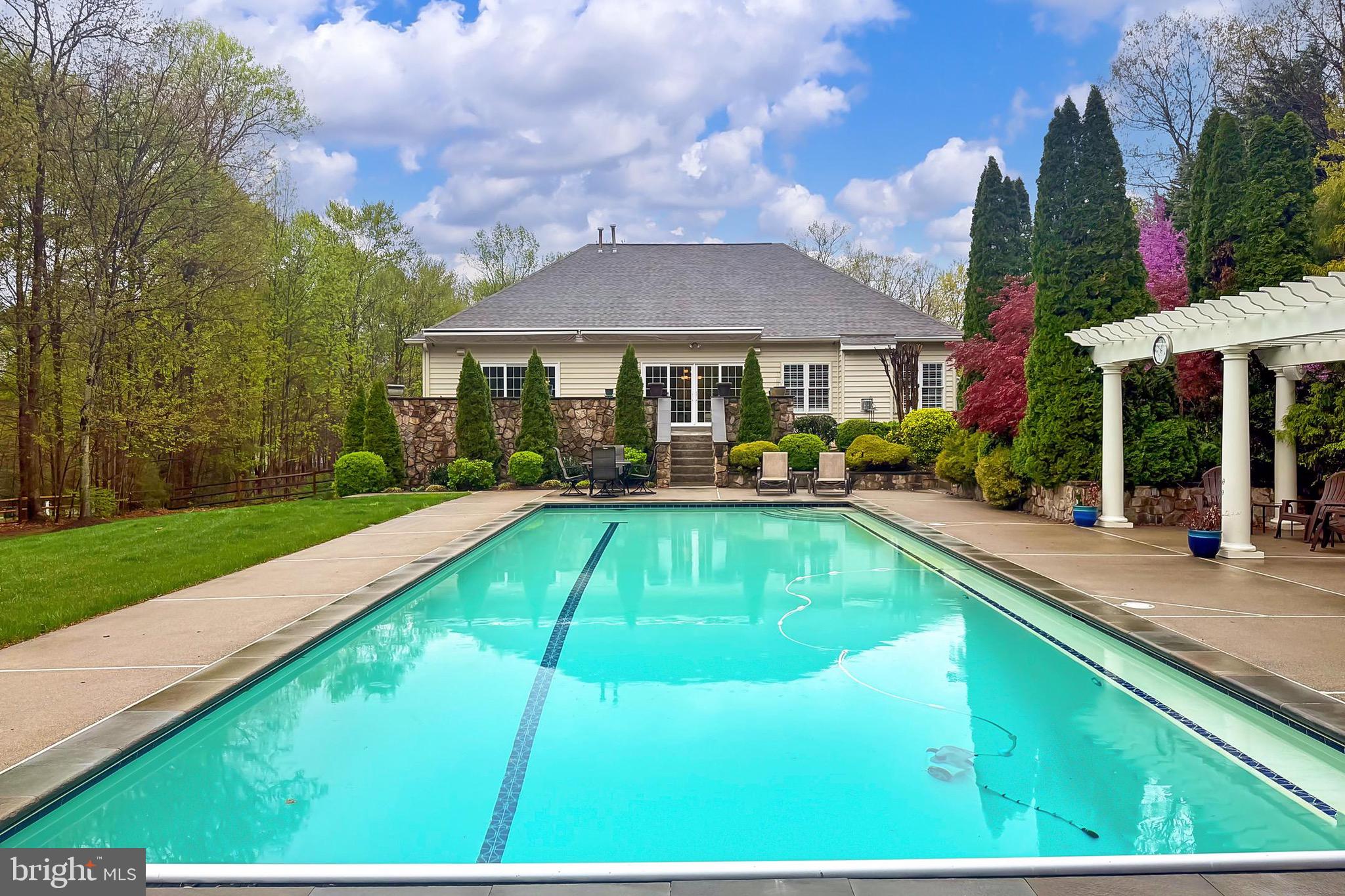 RESERVE AT HUNTERS RIDGE - Residential