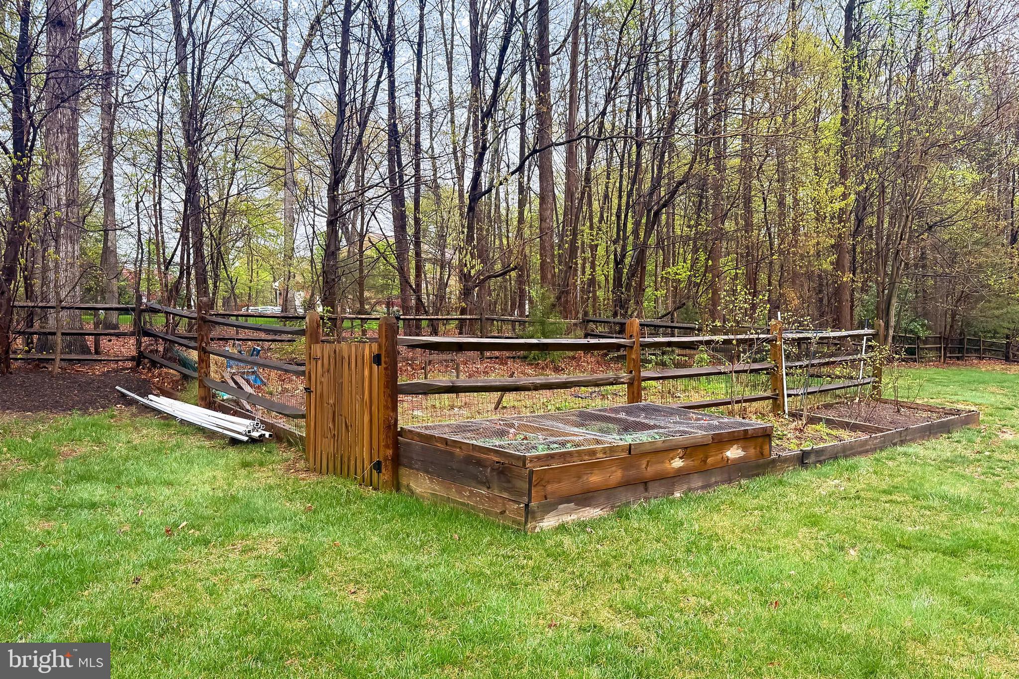 RESERVE AT HUNTERS RIDGE - Residential