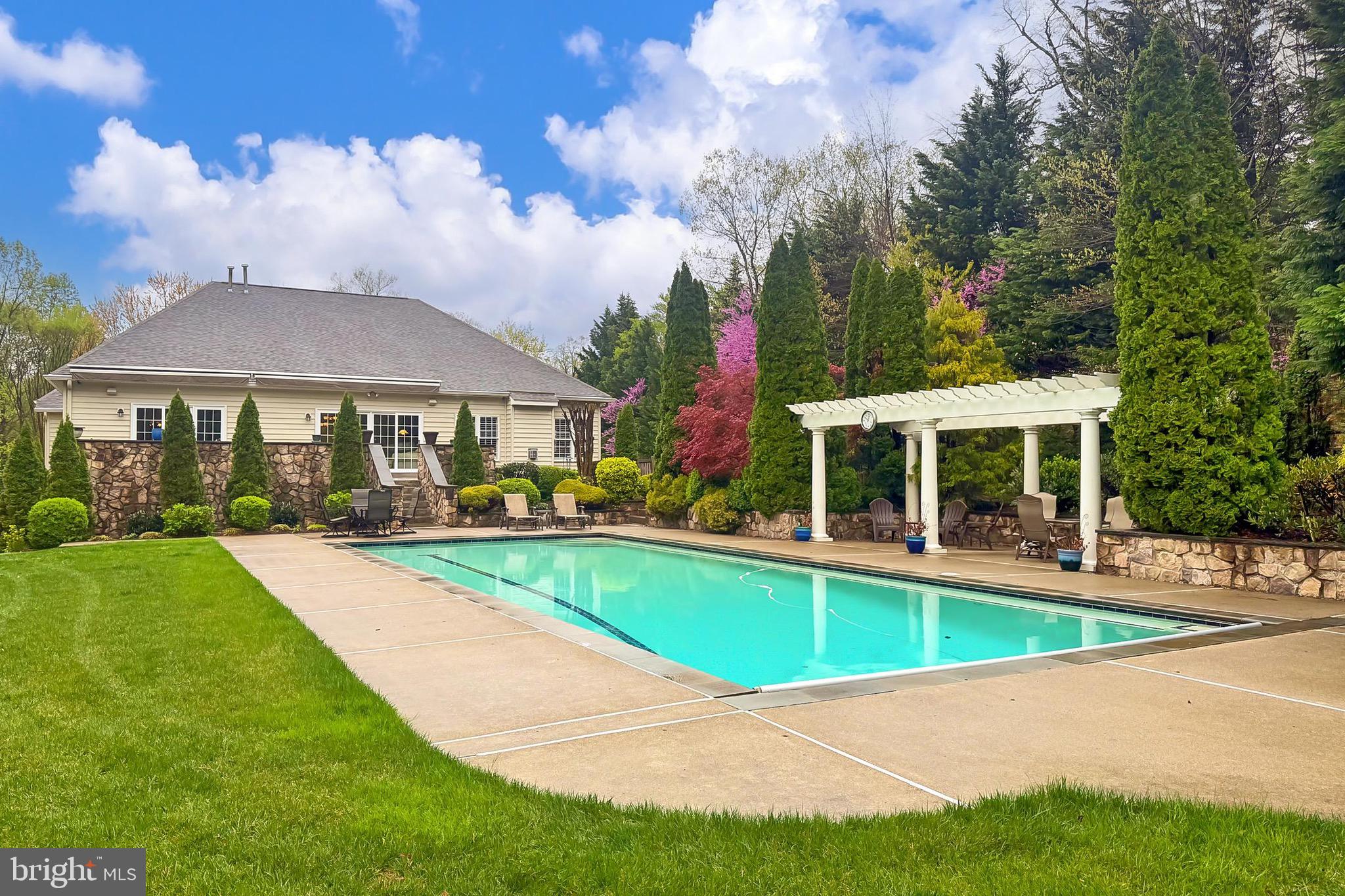 RESERVE AT HUNTERS RIDGE - Residential