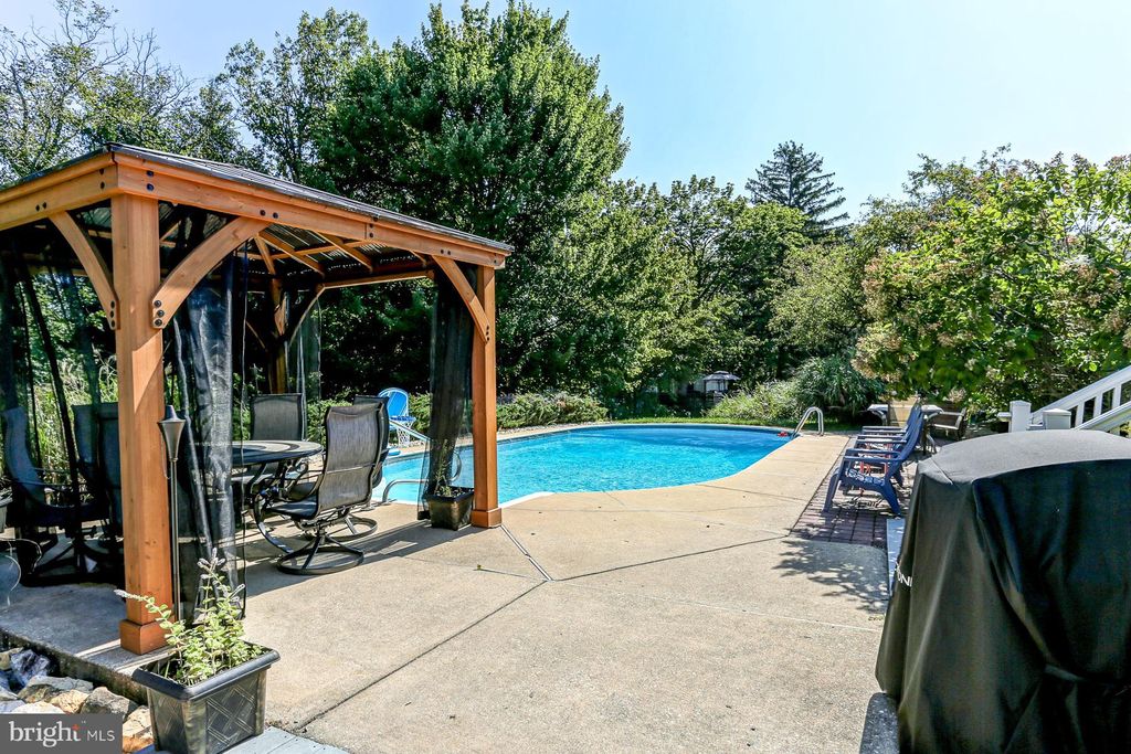 Photo of 3153 Marietta Avenue, Lancaster, PA 17601 (MLS # PALA2055920)