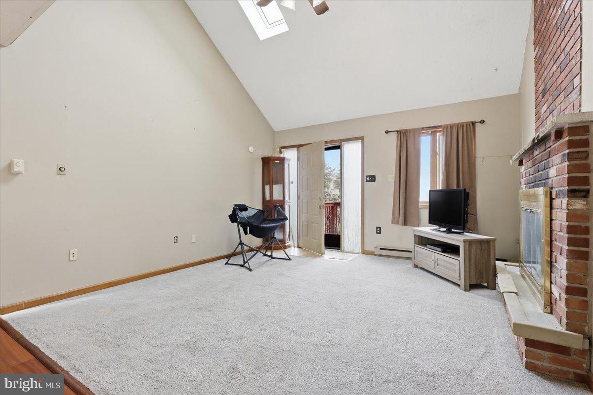 POCONO FARMS - Residential