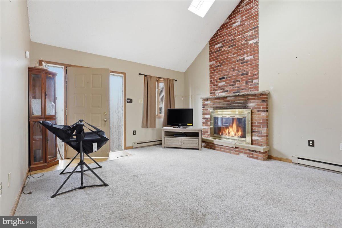 POCONO FARMS - Residential