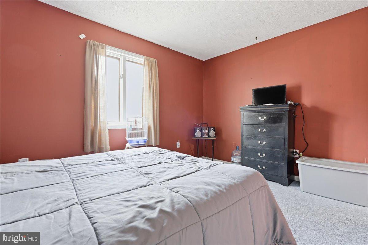 POCONO FARMS - Residential