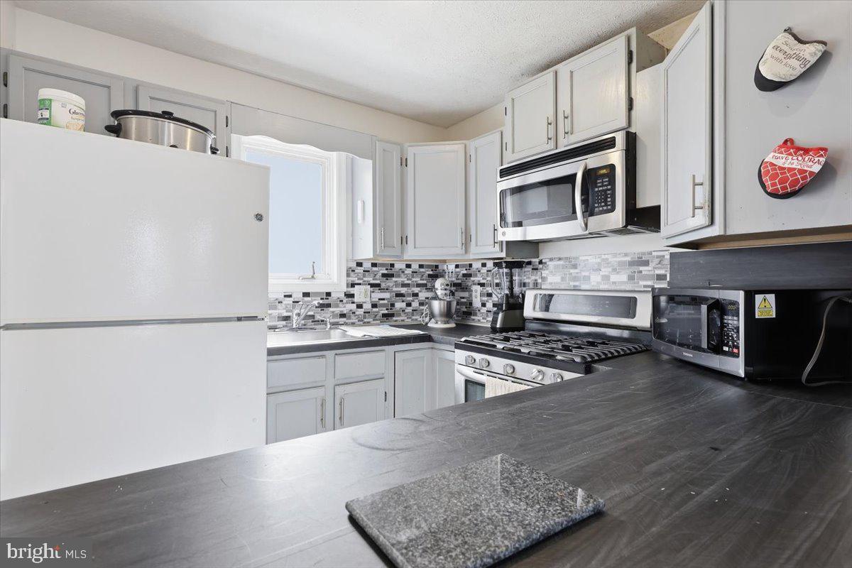 POCONO FARMS - Residential