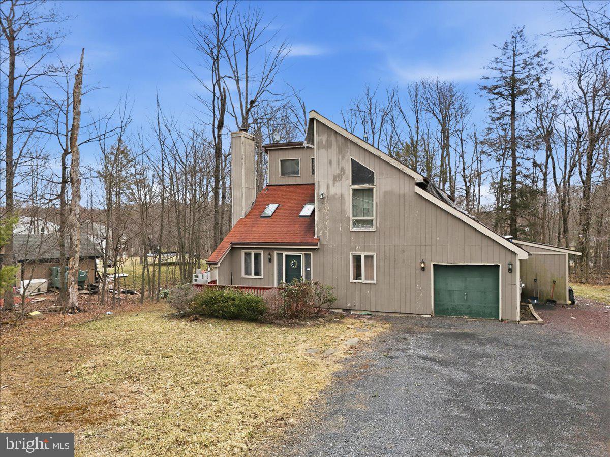 POCONO FARMS - Residential