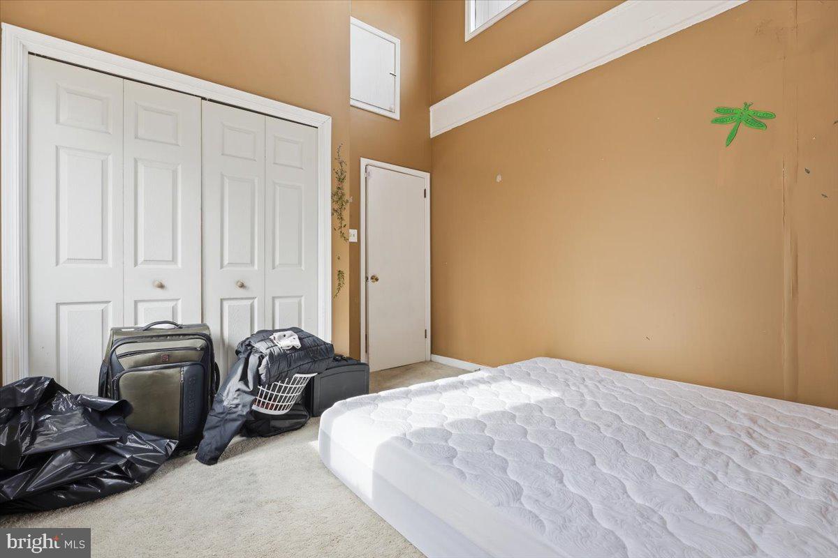 POCONO FARMS - Residential