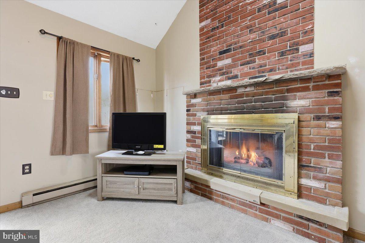 POCONO FARMS - Residential