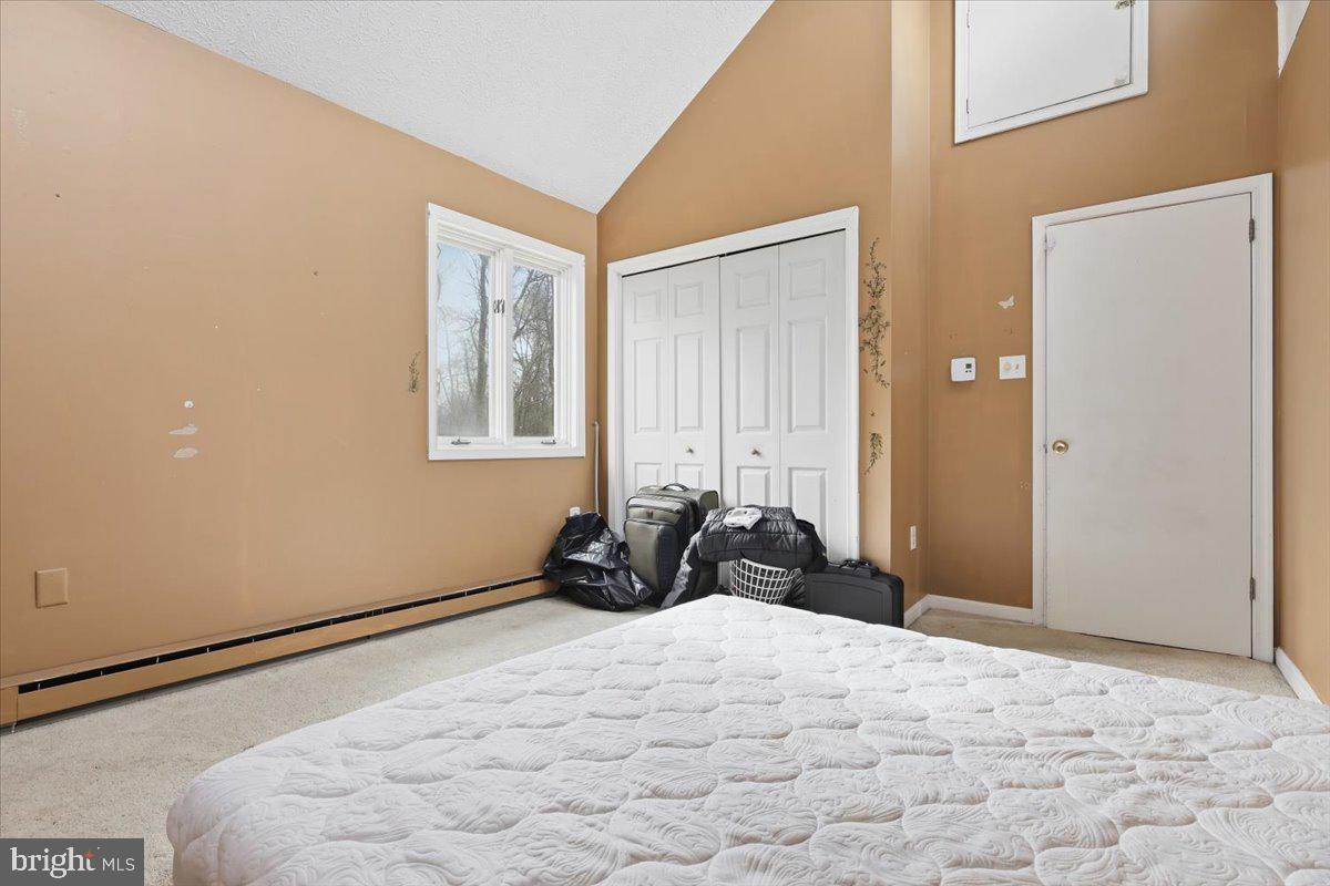 POCONO FARMS - Residential