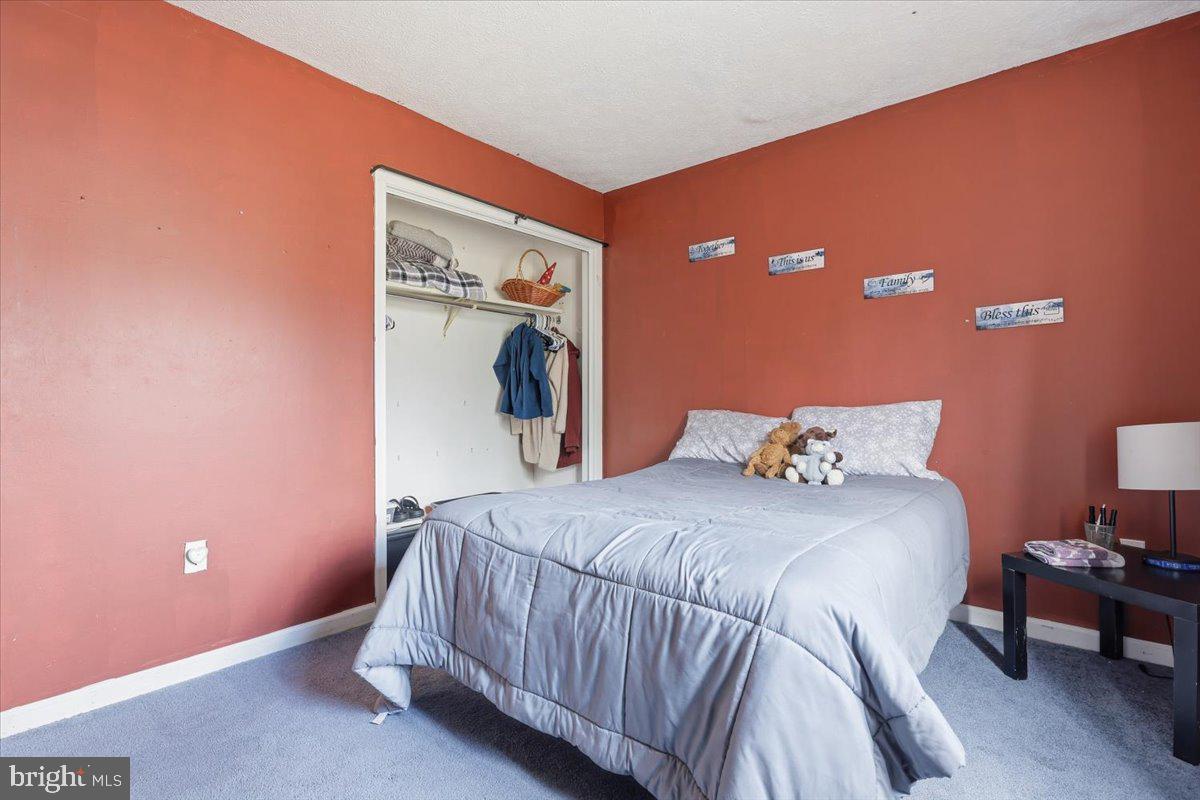 POCONO FARMS - Residential