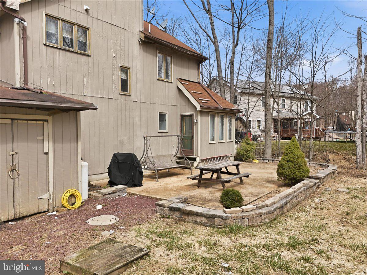 POCONO FARMS - Residential