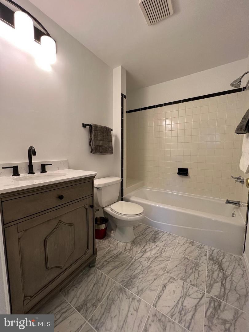 3342 TAPESTRY CIRCLE