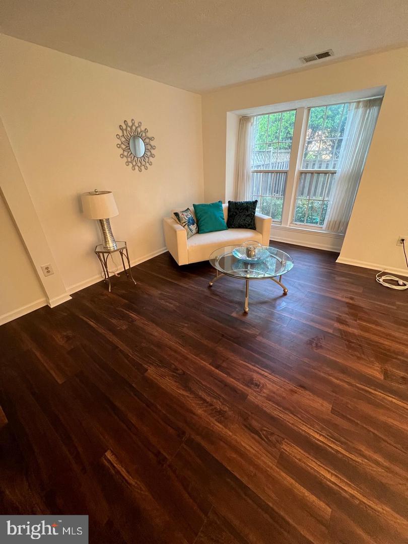 3342 TAPESTRY CIRCLE