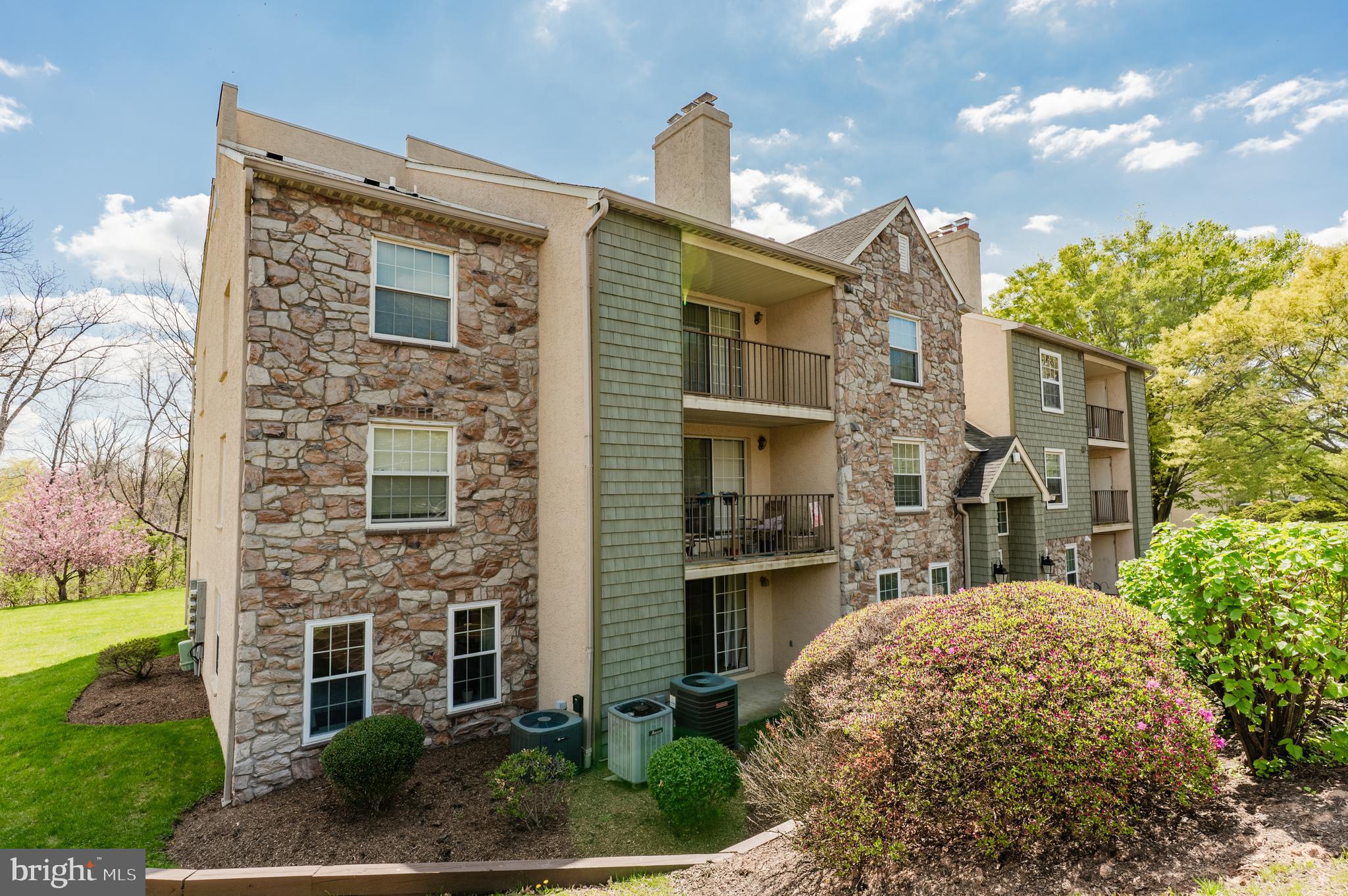 DEER RUN - Residential