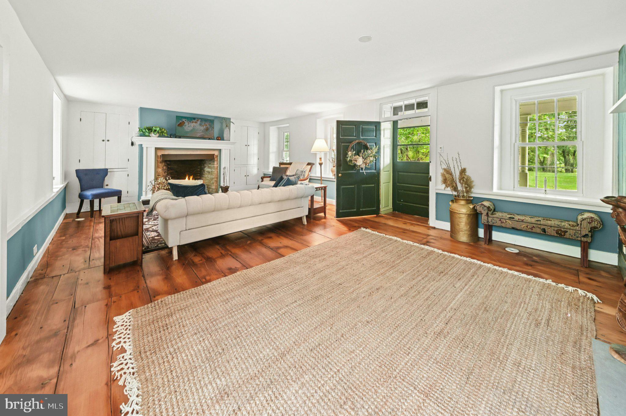 1442 RIVER ROAD
