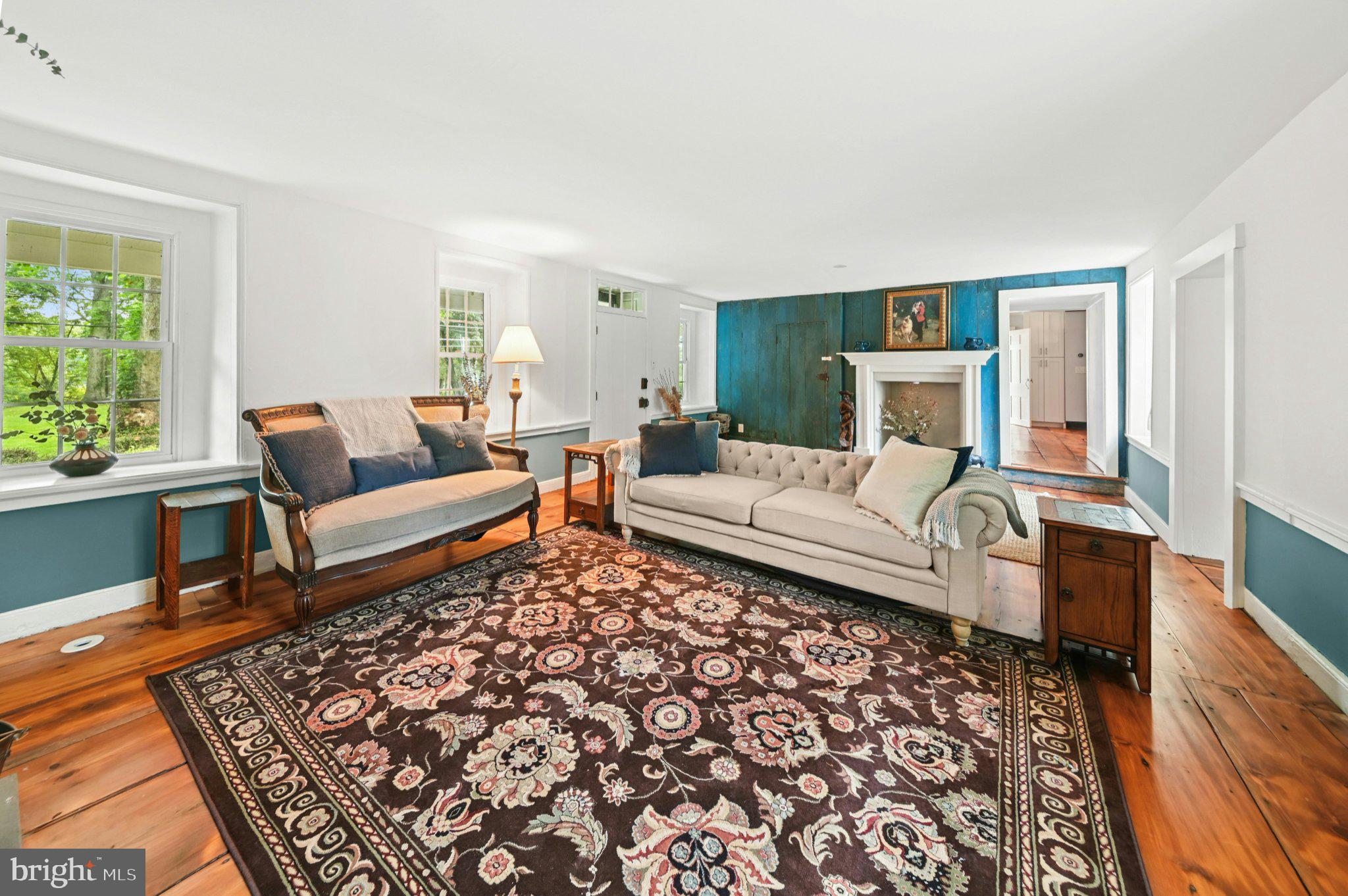 1442 RIVER ROAD