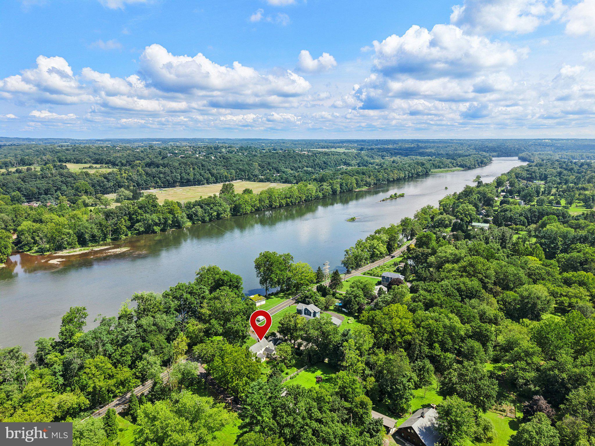 1442 RIVER ROAD