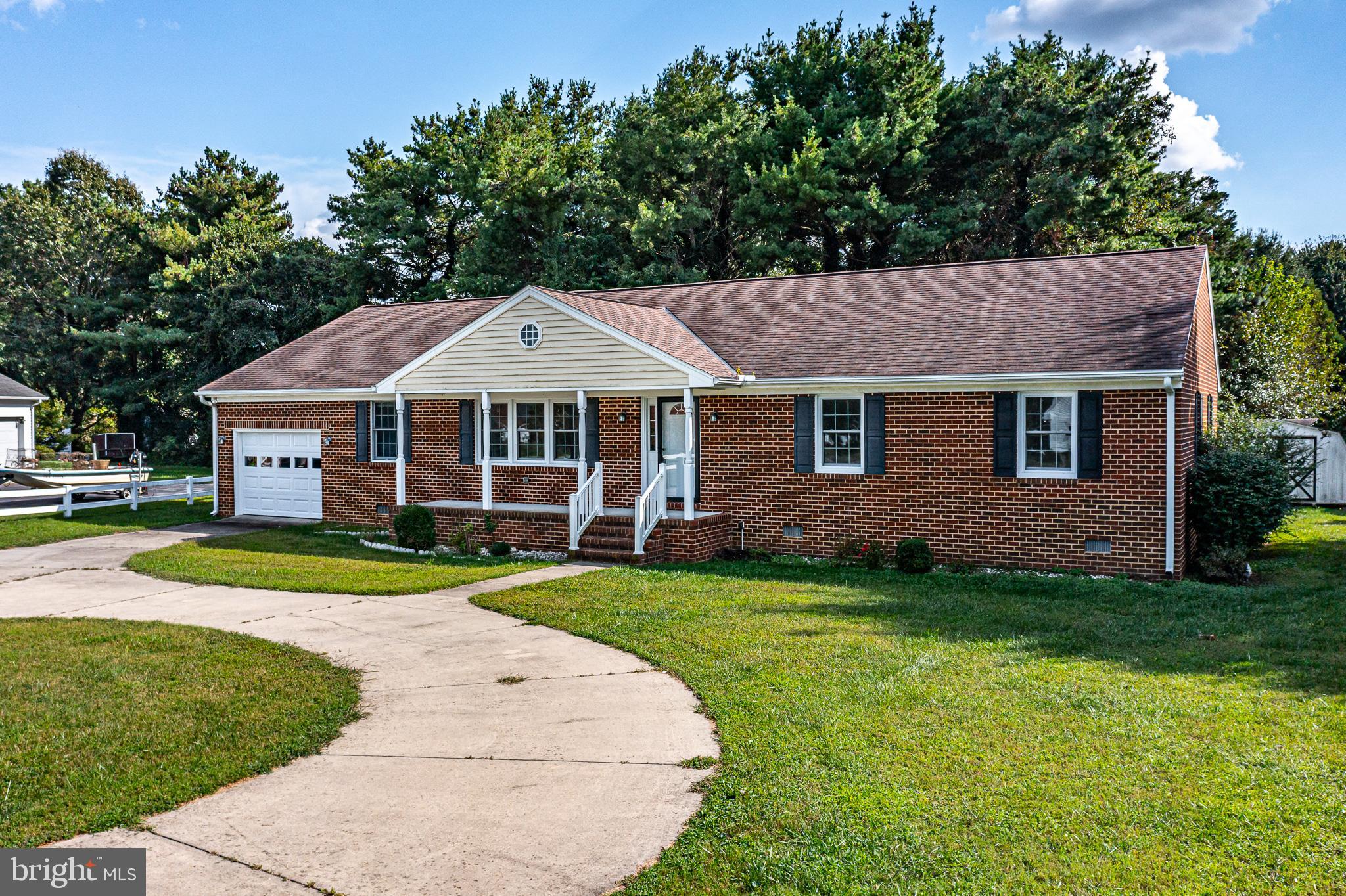 COLLEGE PARK II - Residential