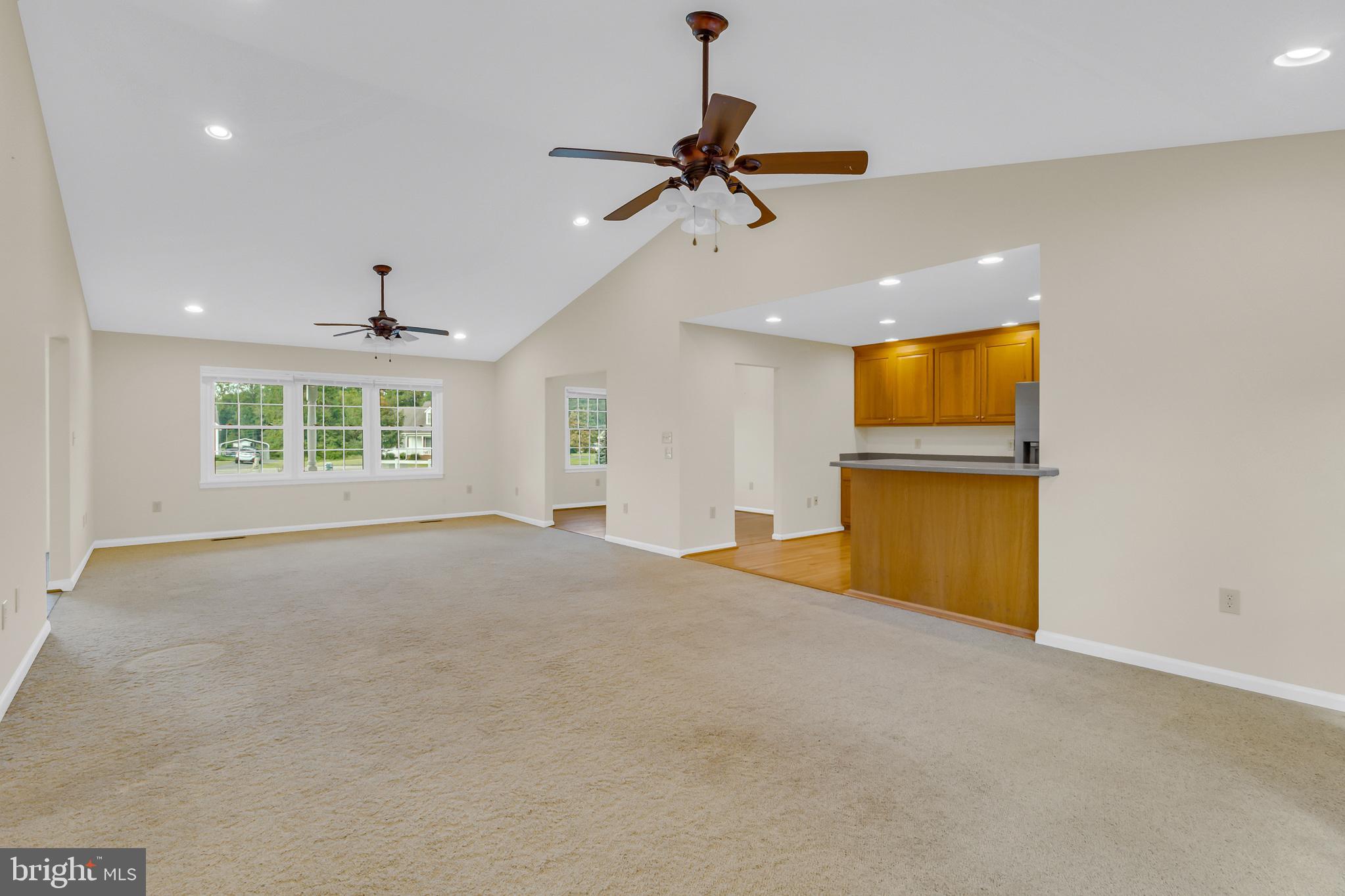 COLLEGE PARK II - Residential