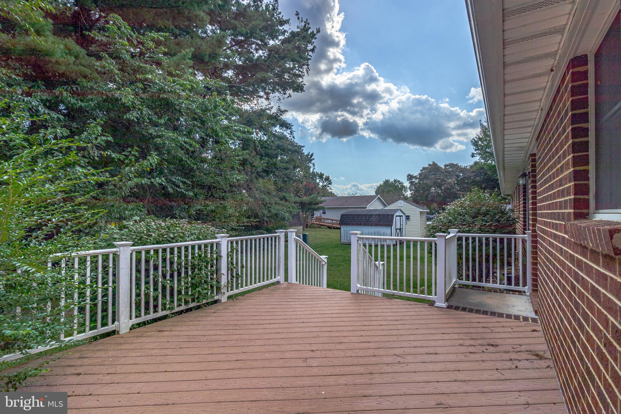 COLLEGE PARK II - Residential