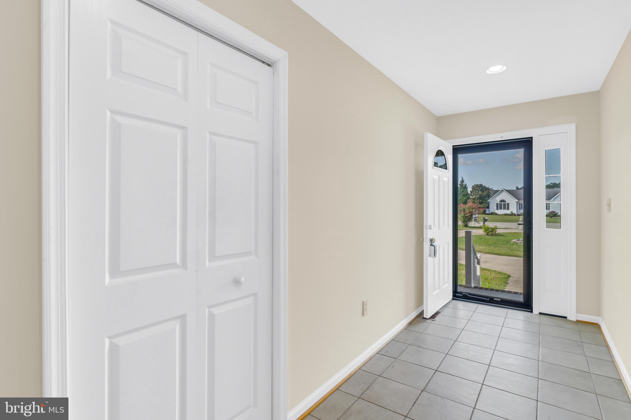 COLLEGE PARK II - Residential