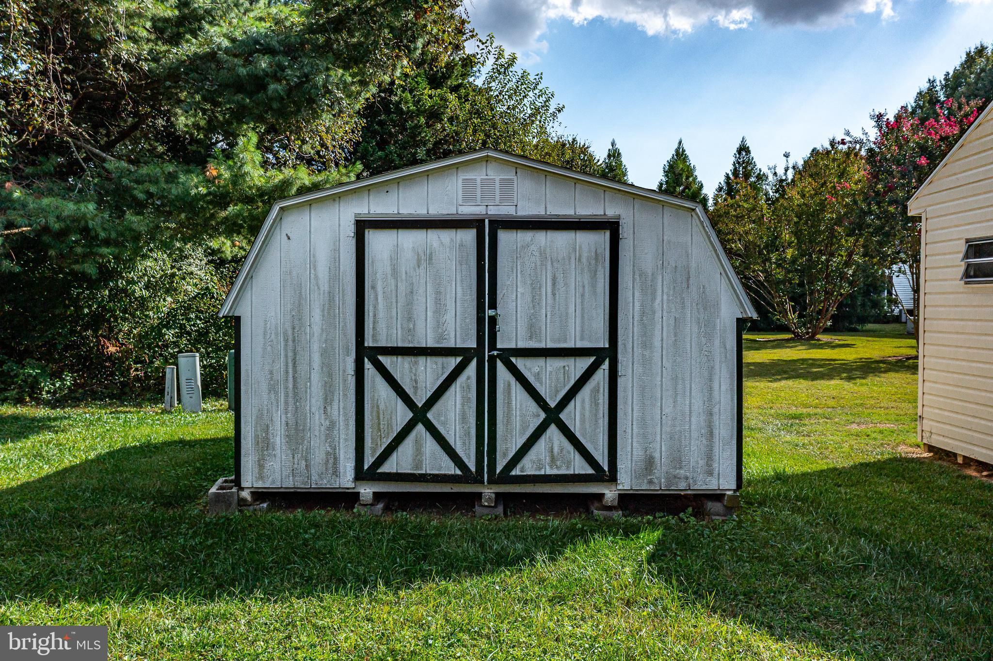 COLLEGE PARK II - Residential