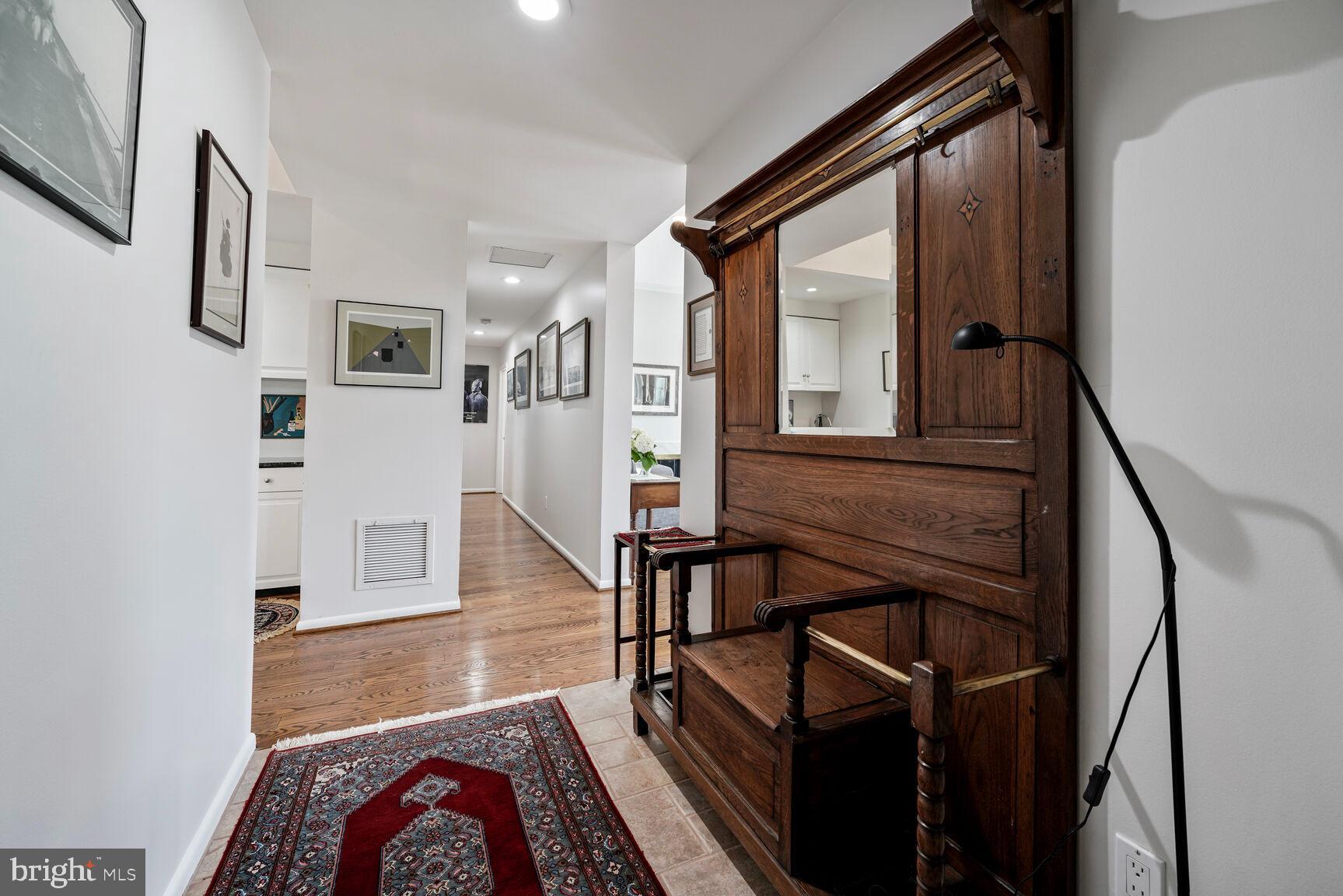 706 PRINCE STREET 4