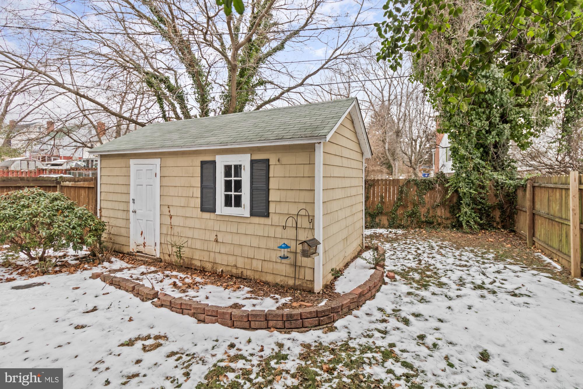 GARDENVILLE - Residential
