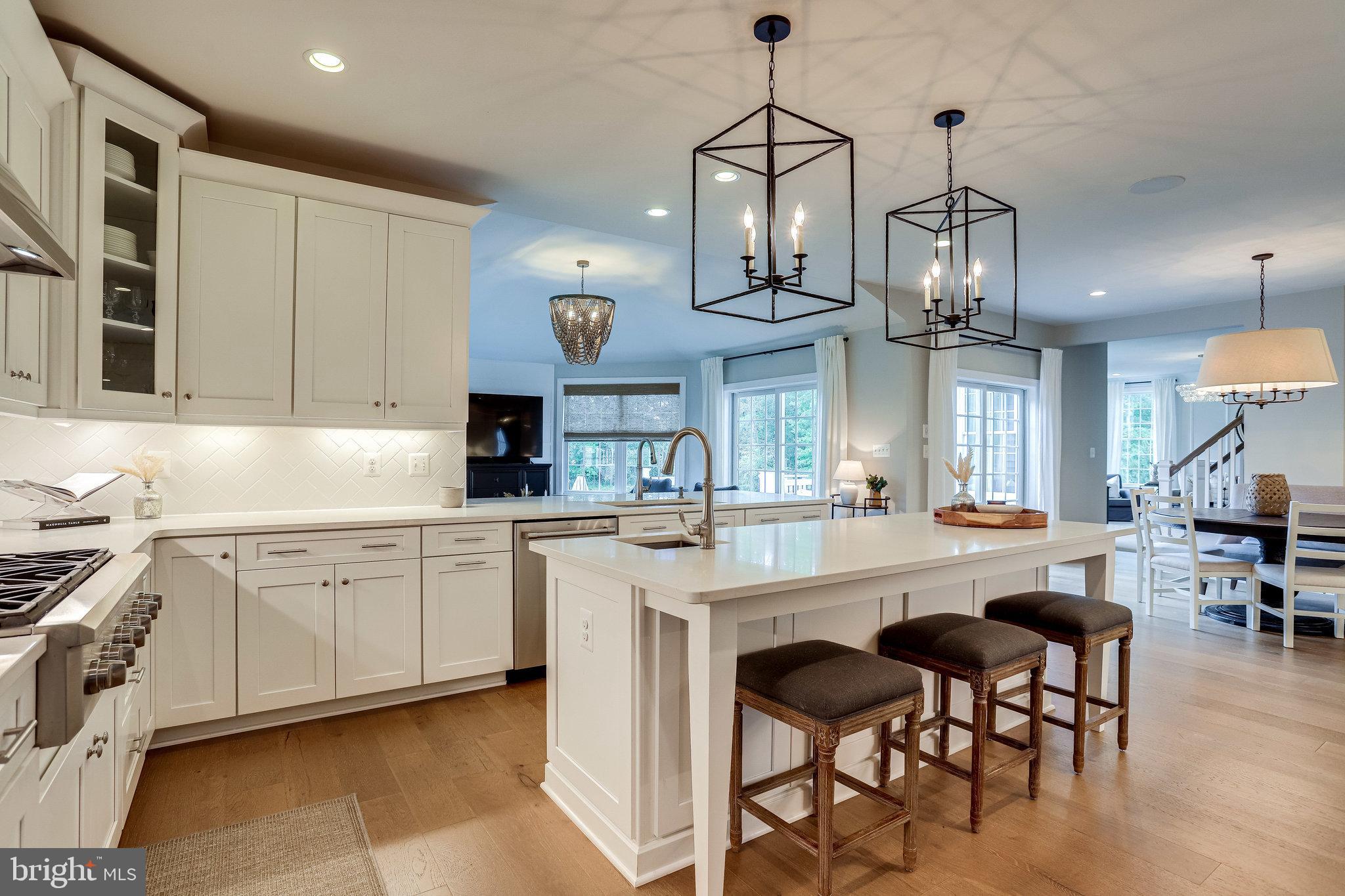 DOMINION VALLEY COUNTRY CLUB - Residential