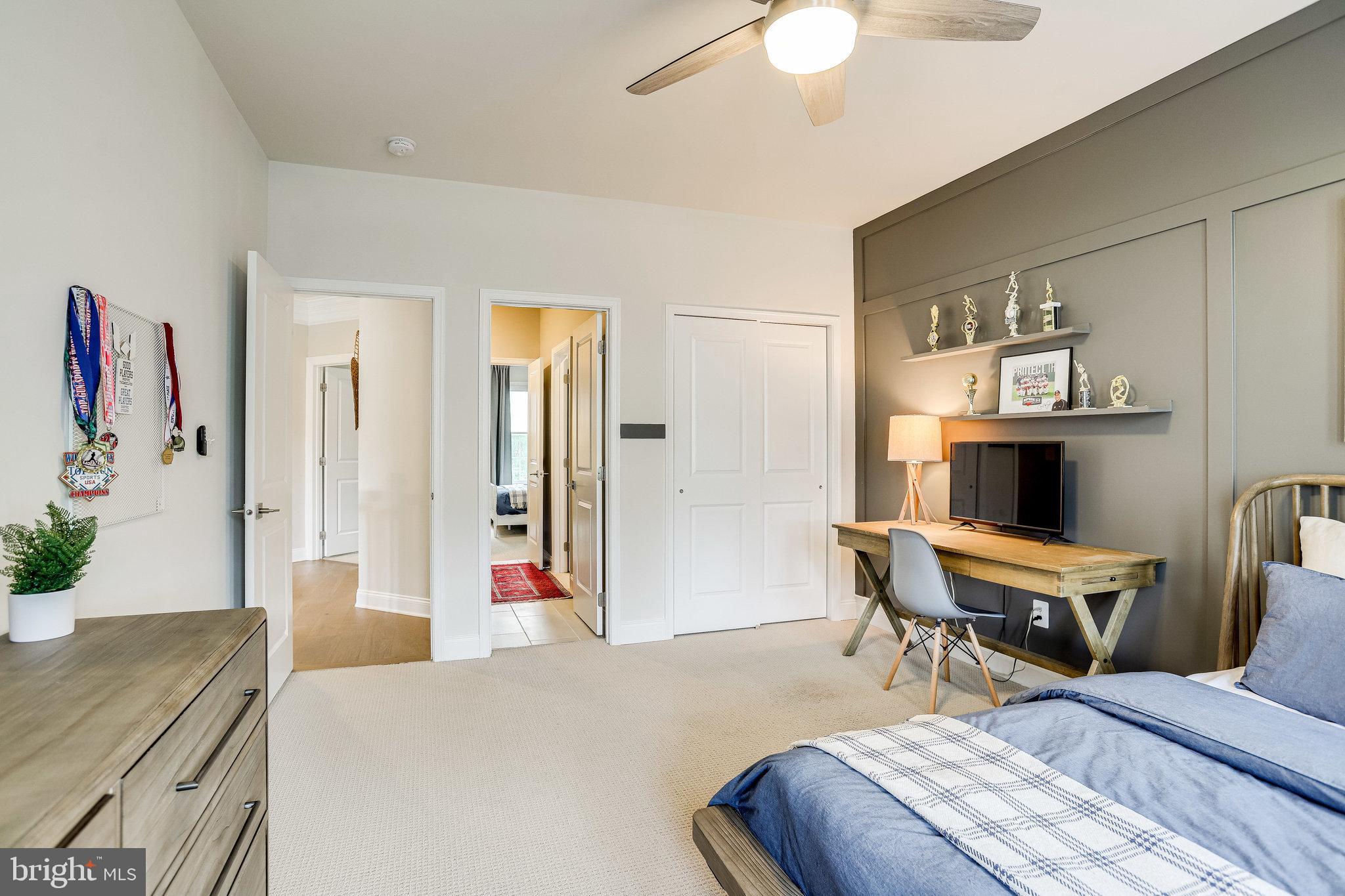 DOMINION VALLEY COUNTRY CLUB - Residential