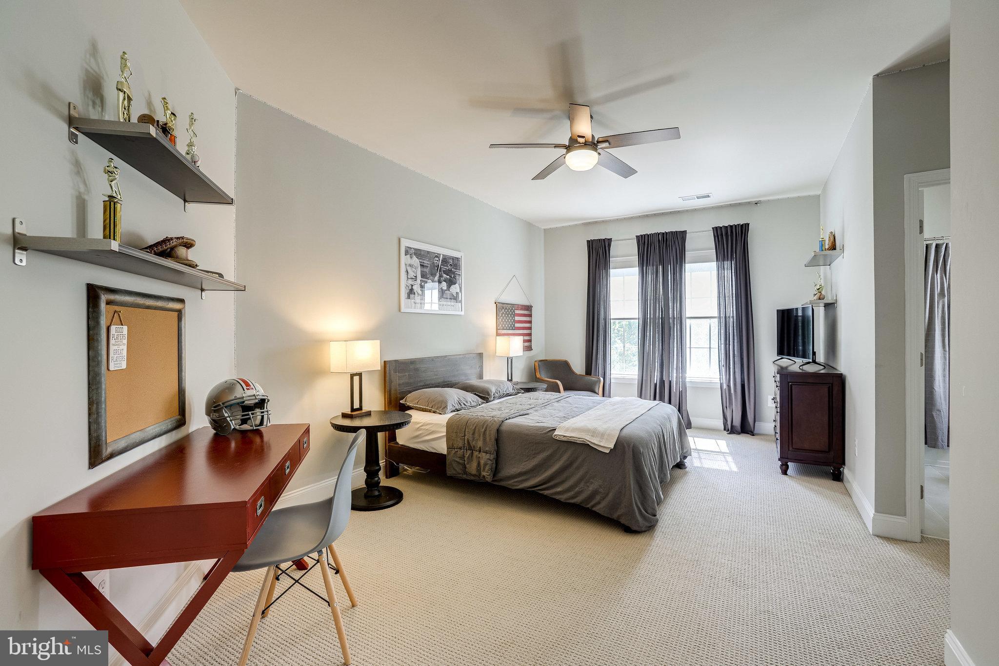 DOMINION VALLEY COUNTRY CLUB - Residential