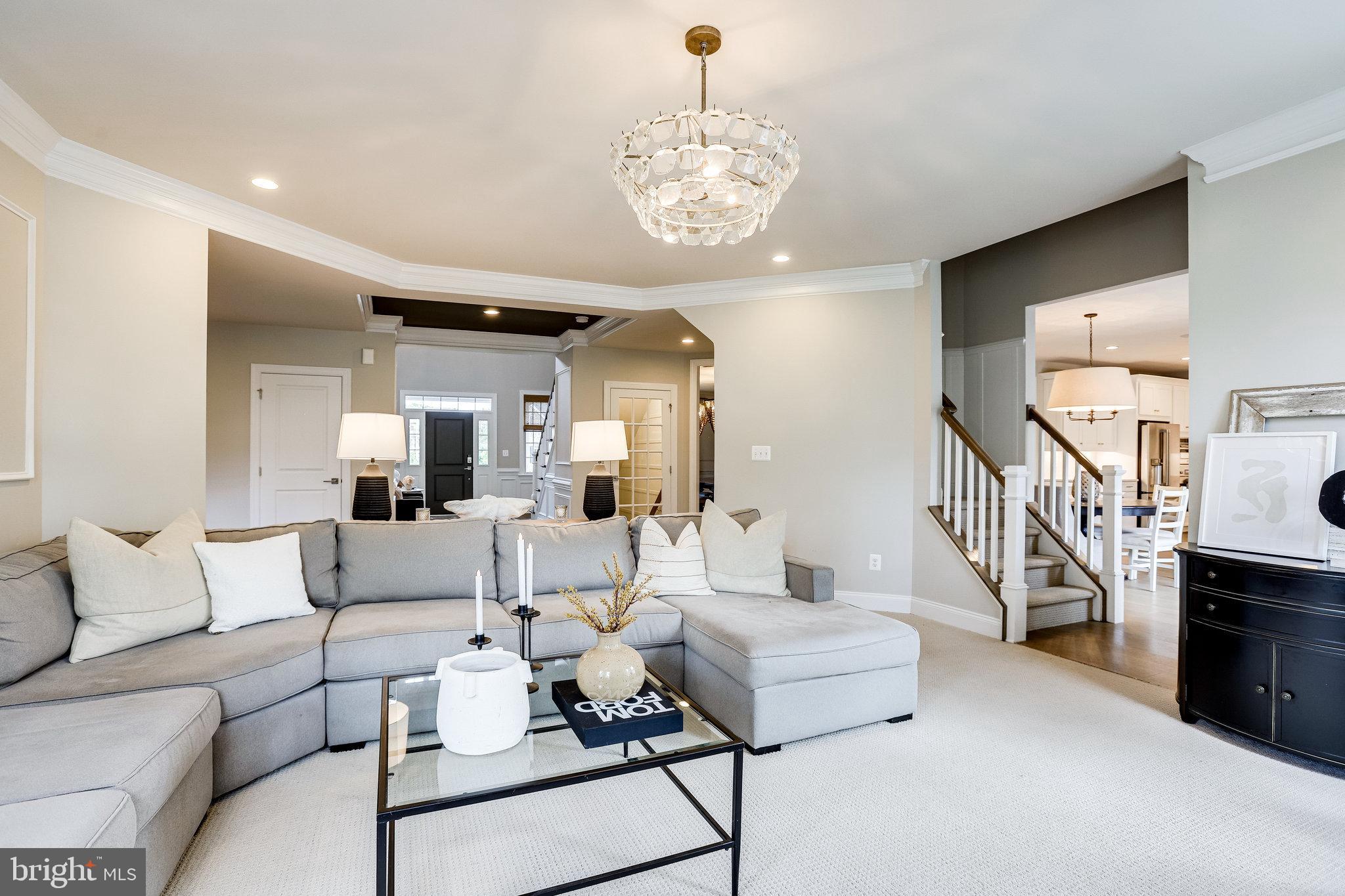 DOMINION VALLEY COUNTRY CLUB - Residential