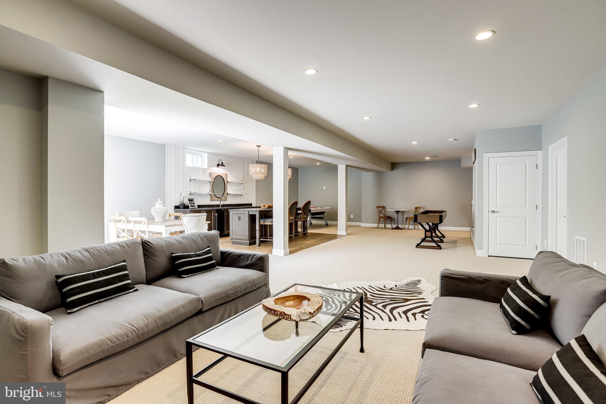 DOMINION VALLEY COUNTRY CLUB - Residential