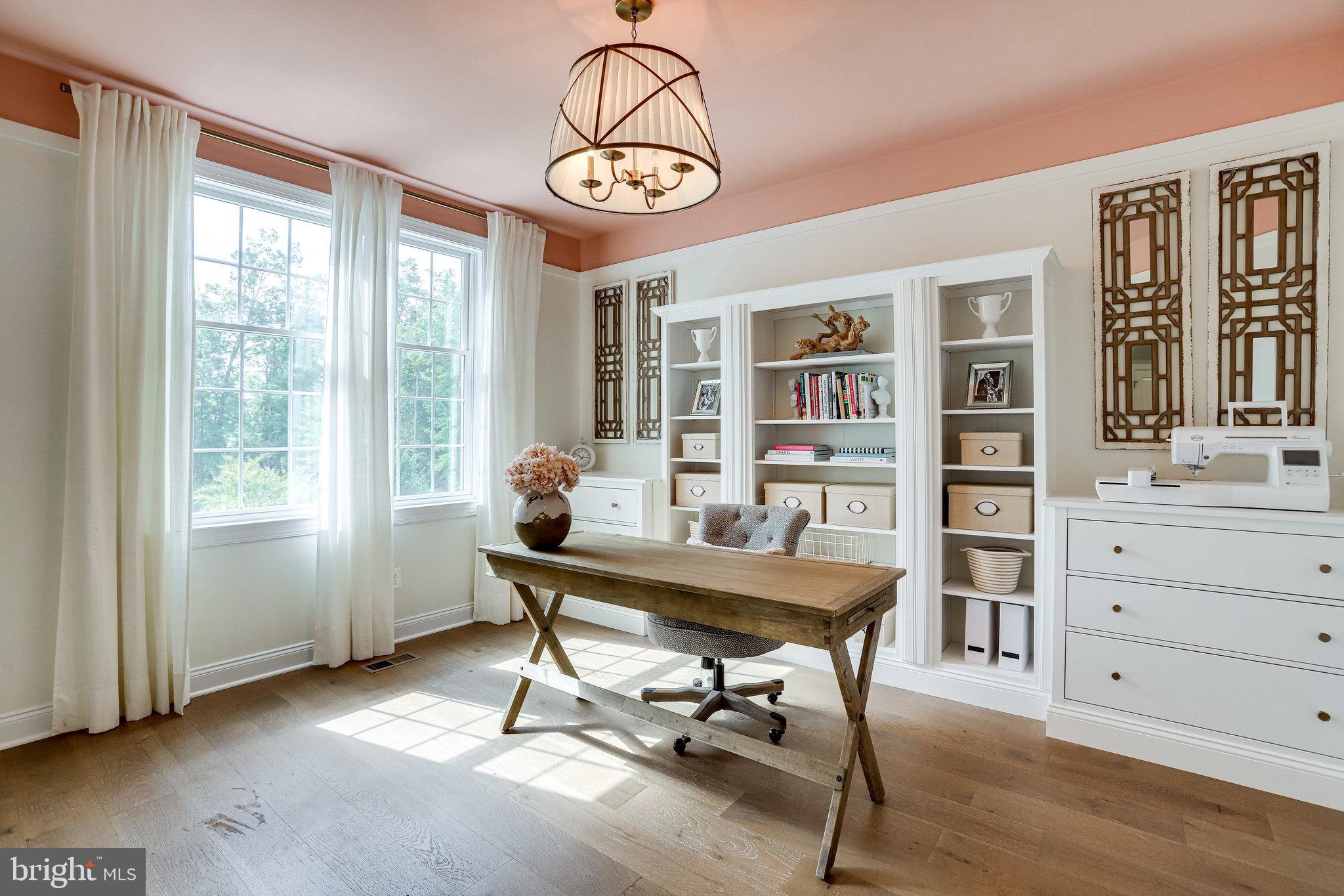 DOMINION VALLEY COUNTRY CLUB - Residential