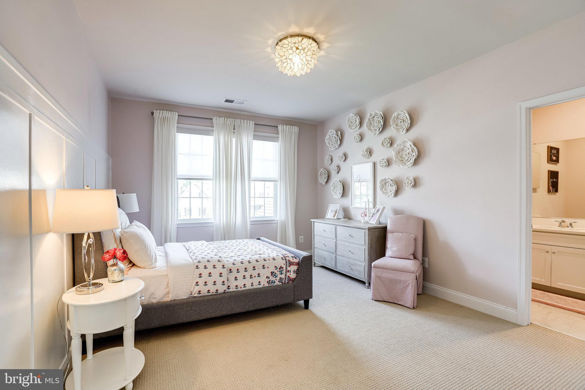 DOMINION VALLEY COUNTRY CLUB - Residential