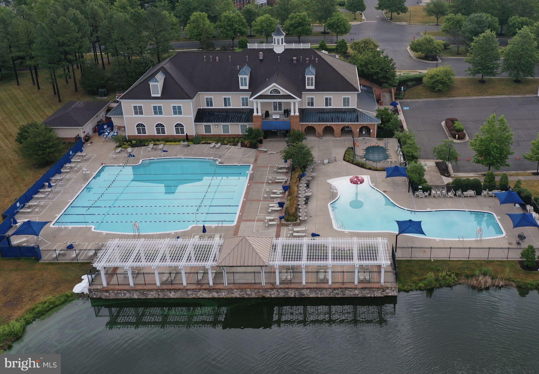 DOMINION VALLEY COUNTRY CLUB - Residential