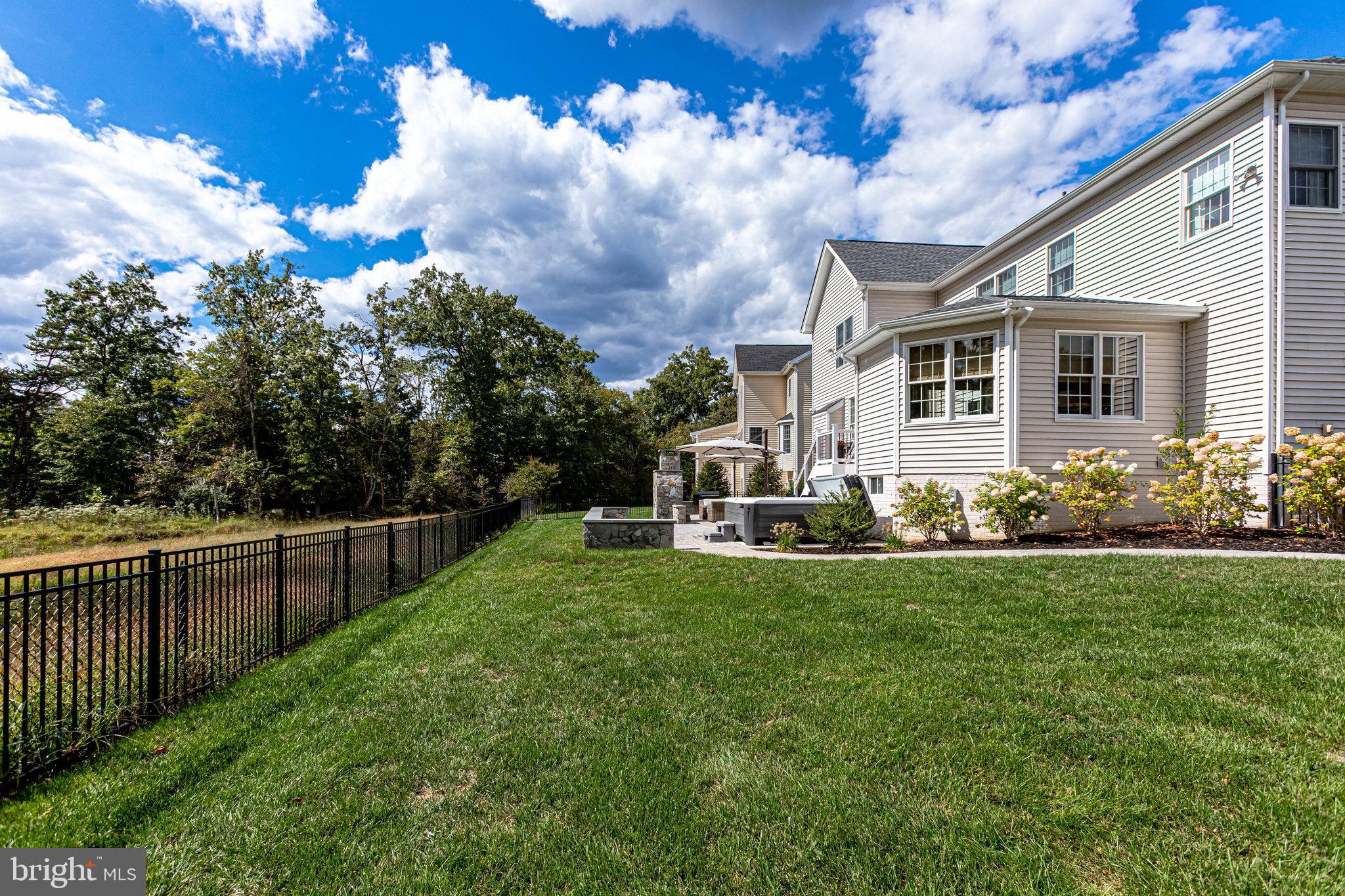 DOMINION VALLEY COUNTRY CLUB - Residential