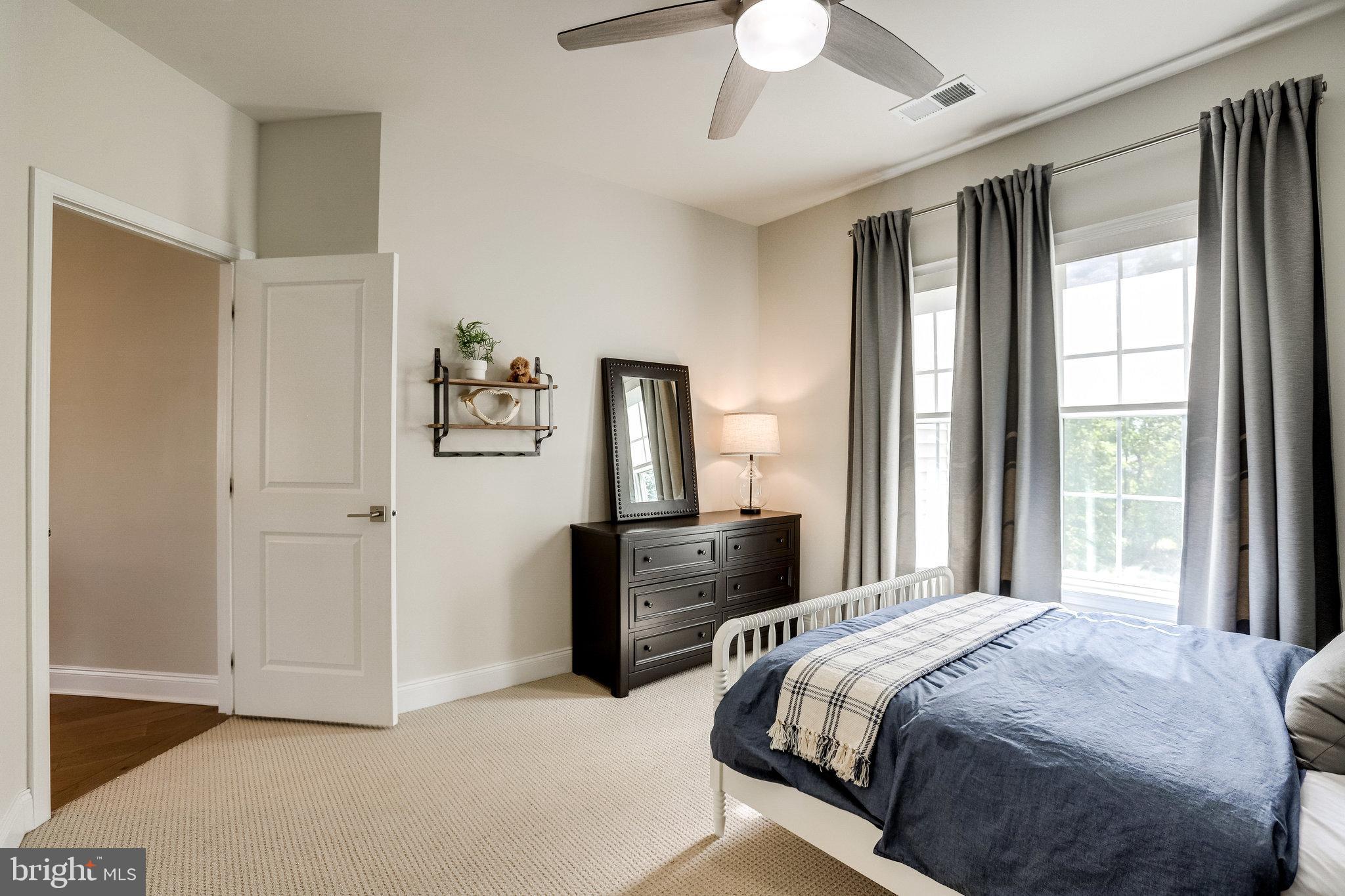 DOMINION VALLEY COUNTRY CLUB - Residential