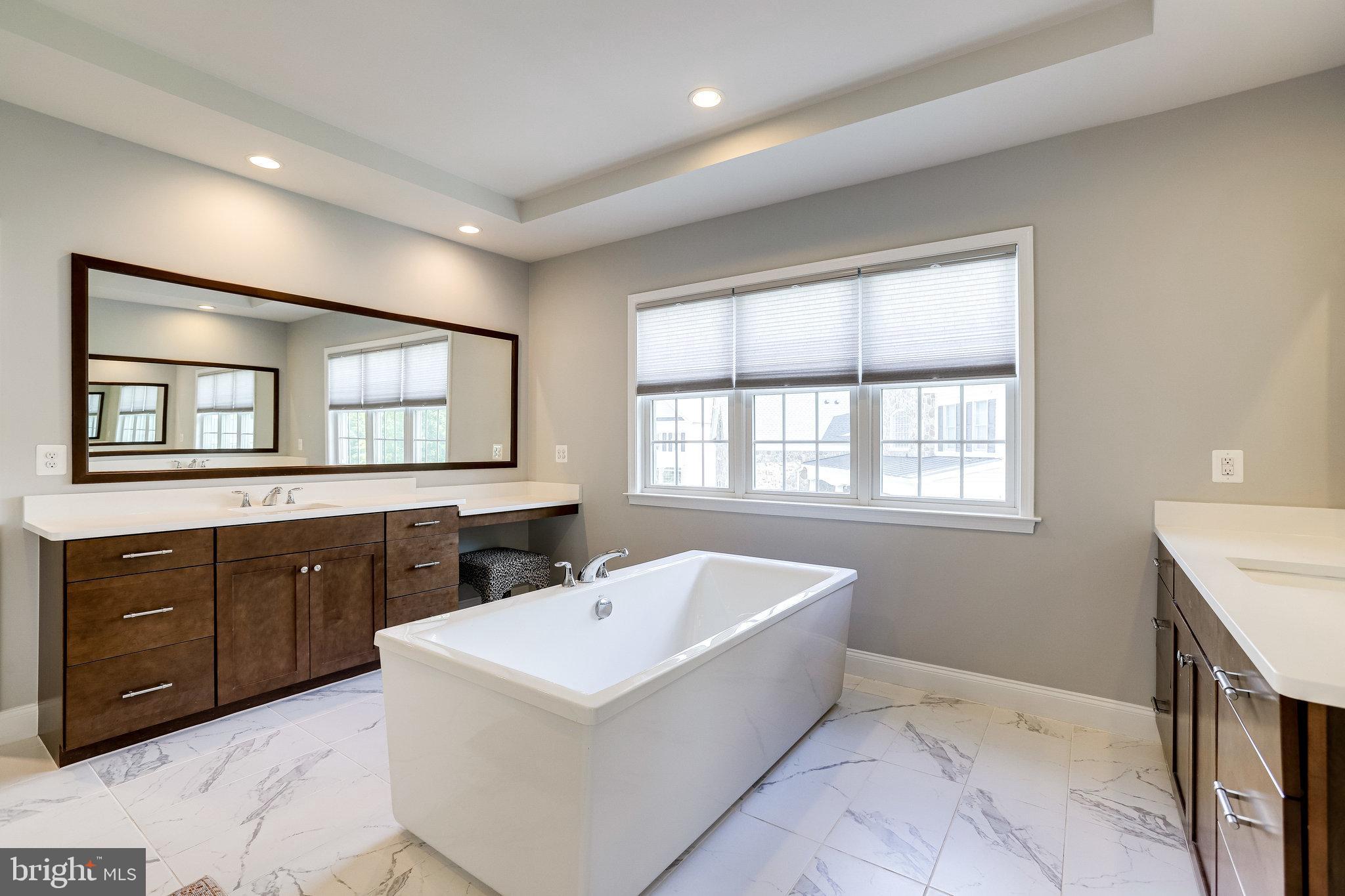 DOMINION VALLEY COUNTRY CLUB - Residential