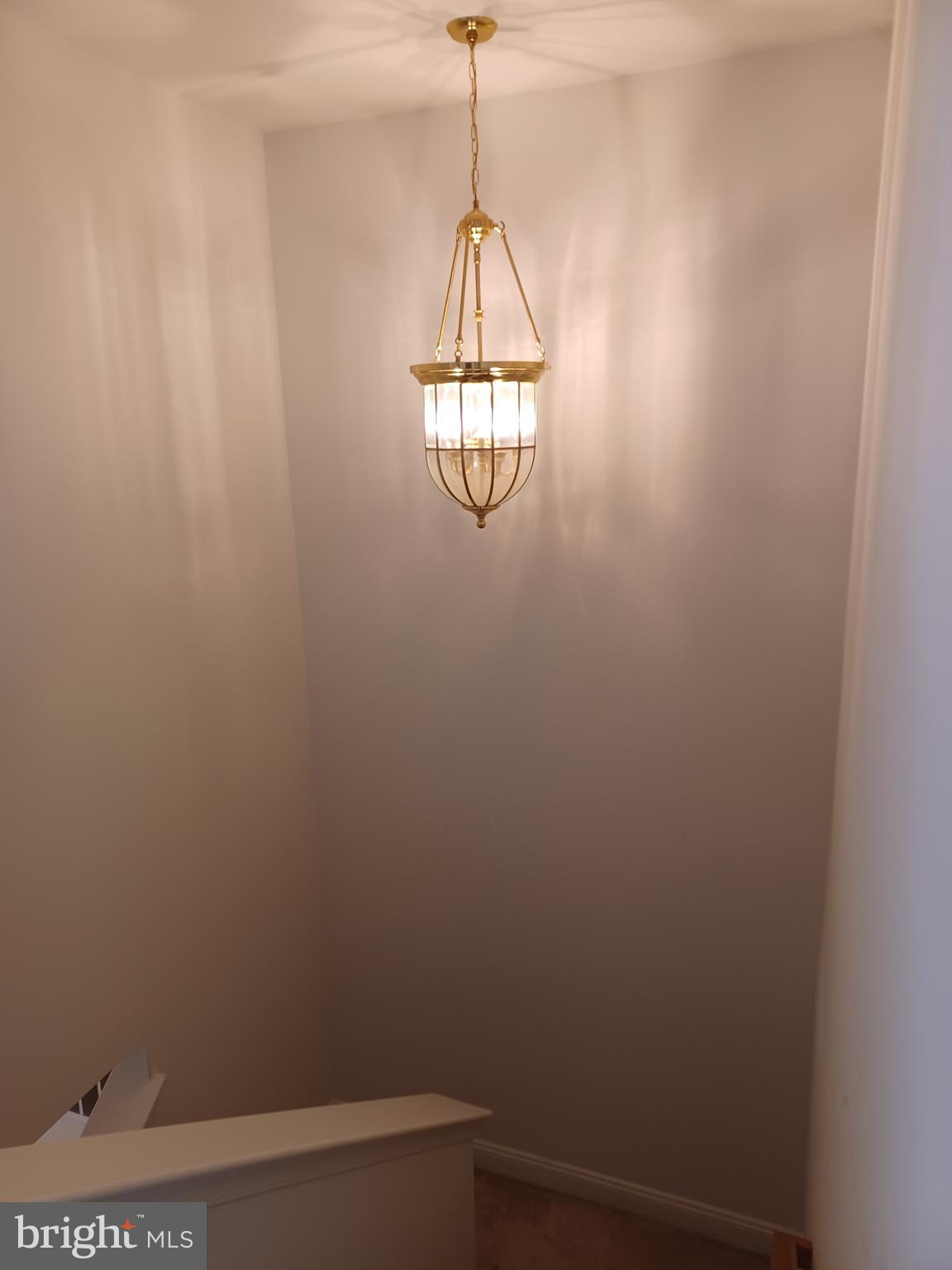 HILLCREST GLEN - Residential
