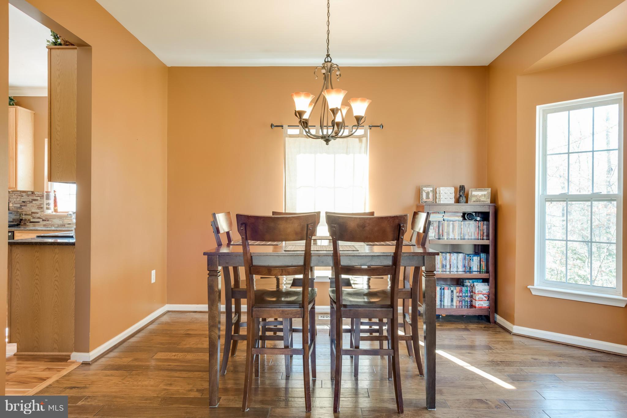 CARRIAGE CROSSING - Residential